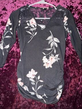Black Floral Lace-Trim V-Neck Women's Top
